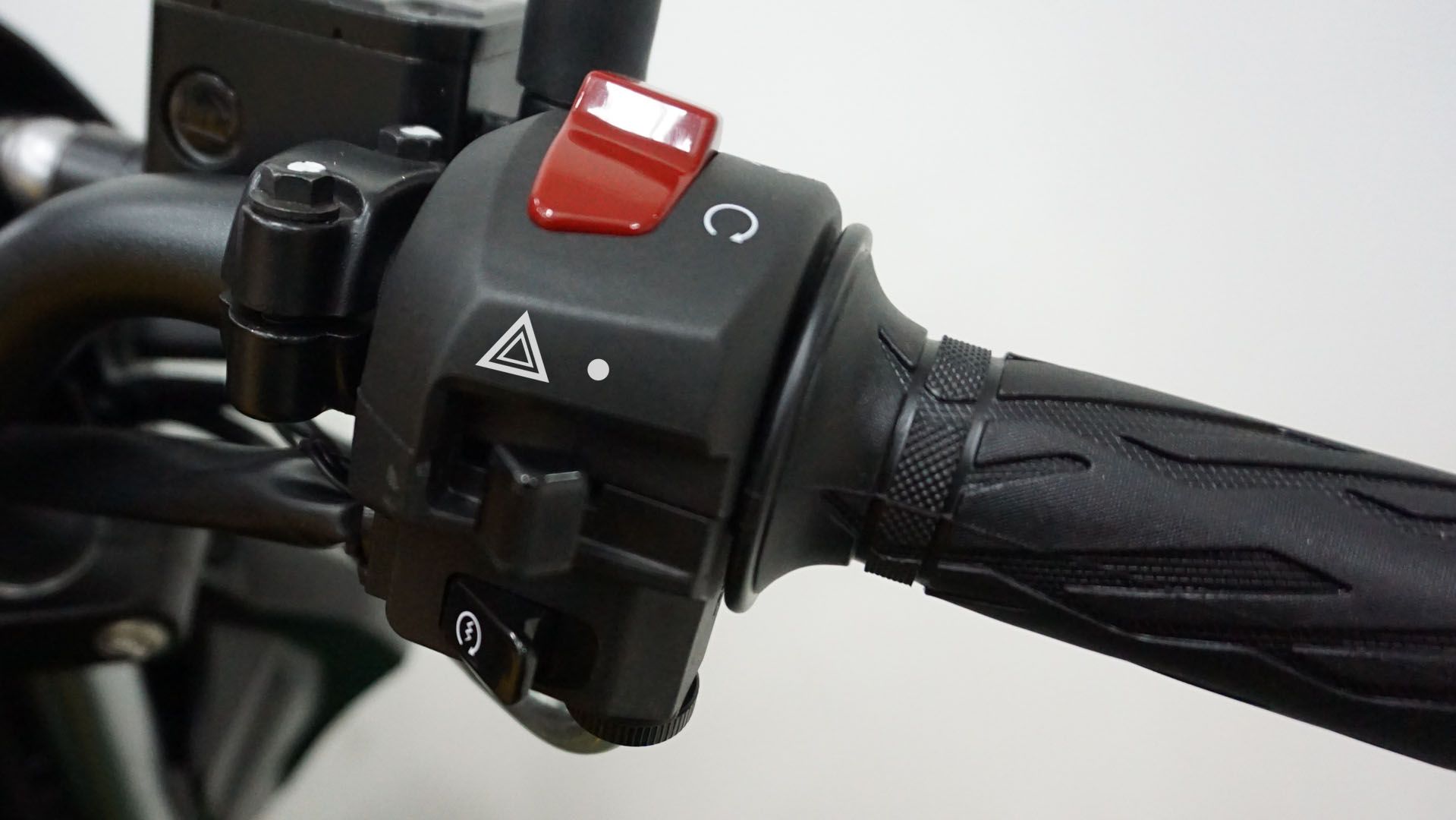 SUZUKI SV650 Új tervezésű hengerek és gyűrűk 17