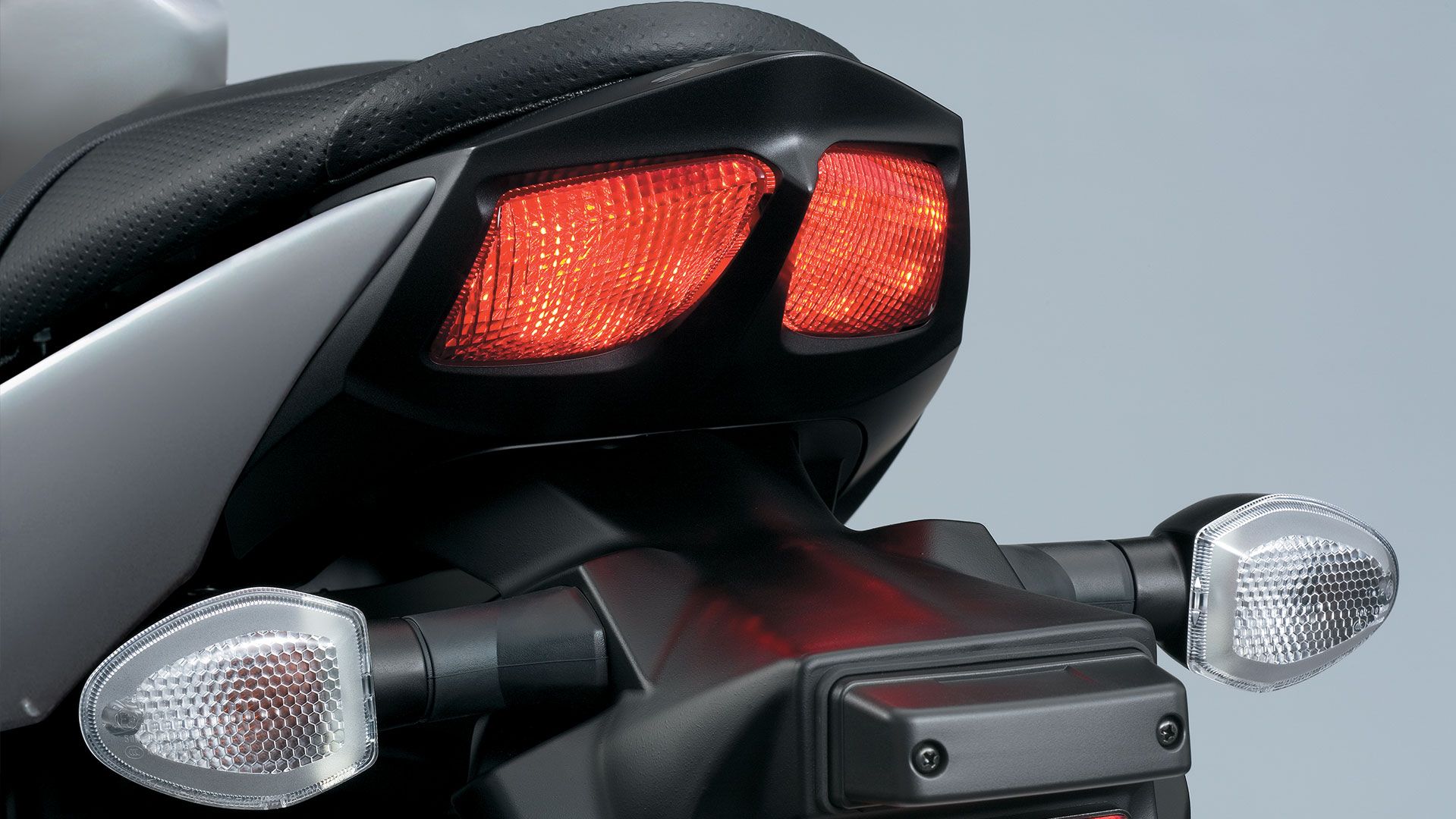SUZUKI SV650 LED es hátsó lámpa és féklámpa 17