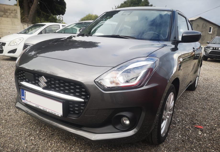 suzuki swift 1.2 hybrid slika 180658534